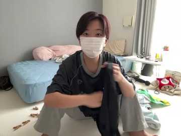 Media: kr_koma55xo Stripchat 2025-07-09 04:50:00