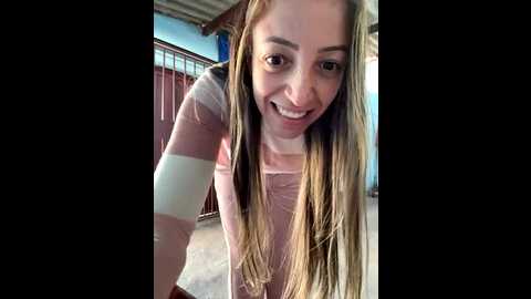 Media: bellelouisevp Stripchat 2025-07-10 11:14:00