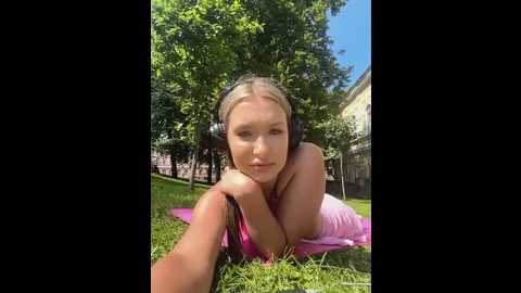forest__fairy @ stripchat on 20250711
