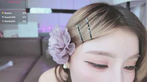 Media: kiki__2025 Stripchat 2025-07-11 16:44:00