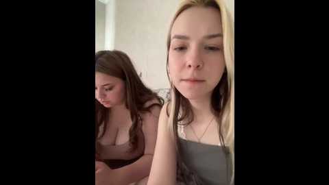 land_friend @ stripchat on 20250711