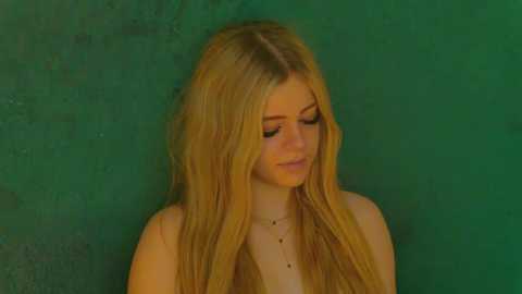Media: littlepoem Stripchat 2025-07-11 03:10:00