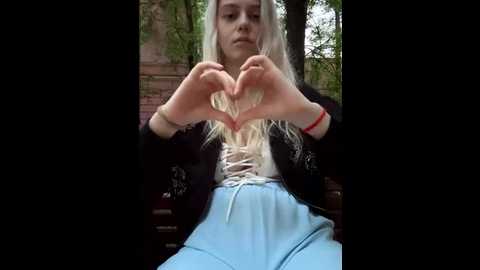 Media: anikabest Stripchat 2025-07-12 01:15:00