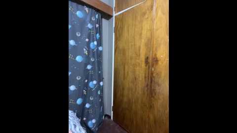 Media: dirtydaisyxx25 Stripchat 2025-07-12 22:44:00