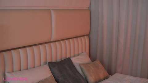 little_lolla18 @ stripchat on 20250712