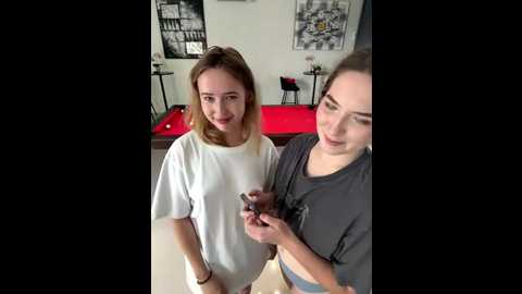 nura_n_sarah @ stripchat on 20250712
