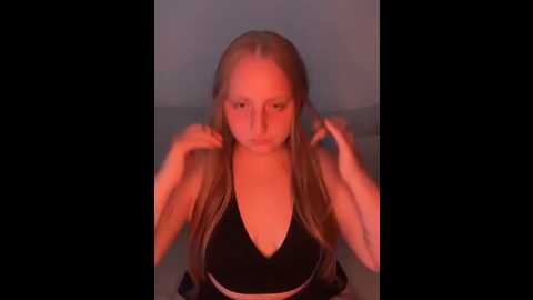 younghailey @ stripchat on 20250712