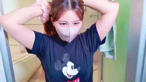 Media: noa_chi Stripchat 2025-07-13 10:12:00
