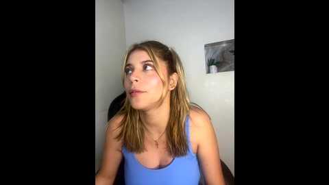 Media: _alice_1 Stripchat 2025-07-14 22:34:00