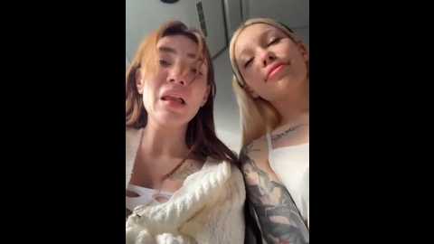 Media: ballerinacappuccino_ Stripchat 2025-07-14 15:29:00