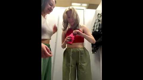 cum_girlss @ stripchat on 20250714