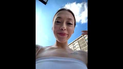 Media: estavista Stripchat 2025-07-14 12:17:00