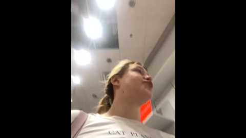 Media: honey___hot Stripchat 2025-07-14 13:39:00