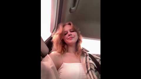 julie_cutie @ stripchat on 20250714