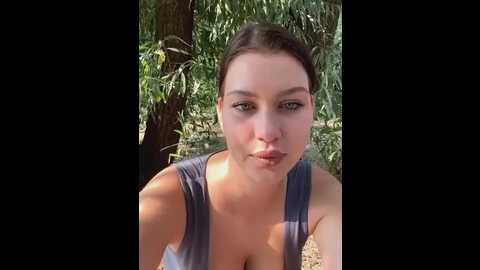 Media: kikiwatson Stripchat 2025-07-14 05:16:00