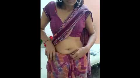 Media: shalu_g Stripchat 2025-07-14 16:24:00