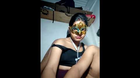 Media: your_samayra Stripchat 2025-07-14 20:17:00