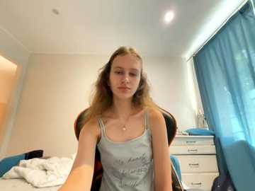 eva_angel3 @ stripchat on 20250715