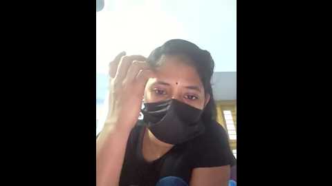 Media: hot_honey77 Stripchat 2025-07-16 13:44:00