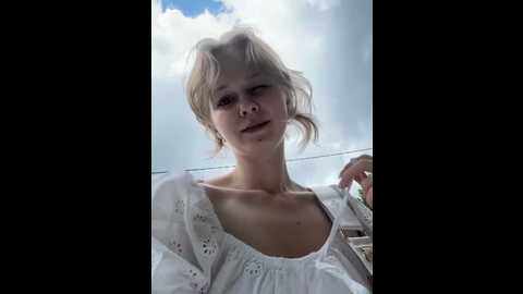 julie_cutie @ stripchat on 20250716