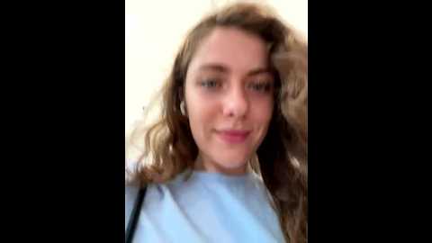 Media: mariid Stripchat 2025-07-16 07:12:00