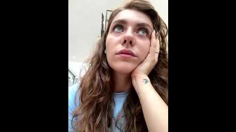 Media: mariid Stripchat 2025-07-16 07:25:00