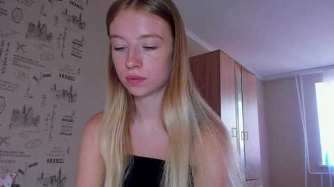 minidivaa_ @ stripchat on 20250716