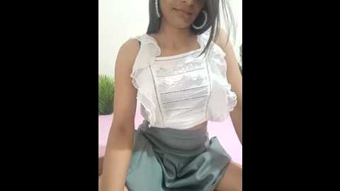 Media: shalu_g Stripchat 2025-07-16 10:04:00