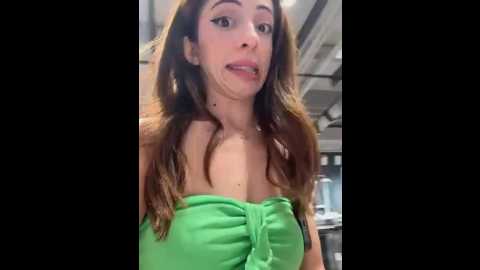 yesmoree @ stripchat on 20250716