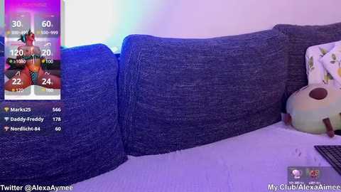 Media: alexaaimee Stripchat 2025-07-17 02:51:00
