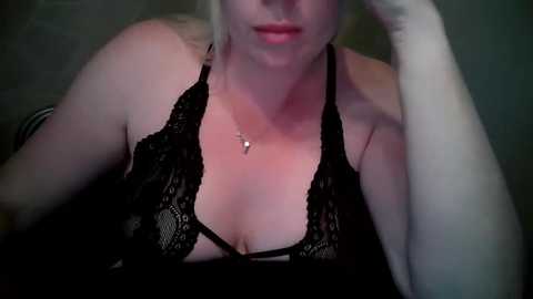 esmee_xxx @ stripchat on 20250717