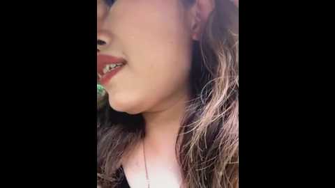 Media: feifei_521 Stripchat 2025-07-17 08:35:00