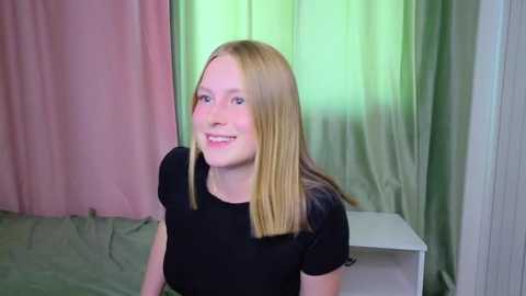 Media: lyncalrk Stripchat 2025-07-17 09:38:00