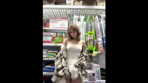 julie_cutie @ stripchat on 20250718