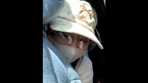 linh_2004 @ stripchat on 20250718