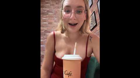 the_snowwhitee @ stripchat on 20250718