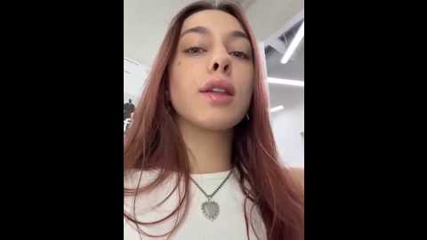 Media: cherry_linaa Stripchat 2025-07-19 17:50:00