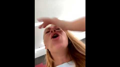 Media: sweet___emily Stripchat 2025-07-19 11:13:00