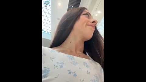 yesmoree @ stripchat on 20250719
