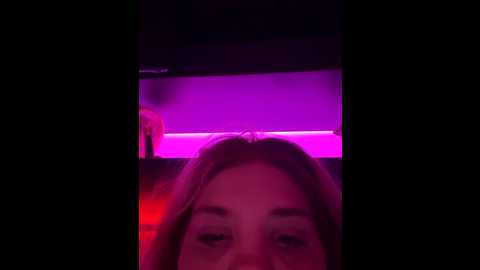 lenaundleon @ stripchat on 20250720