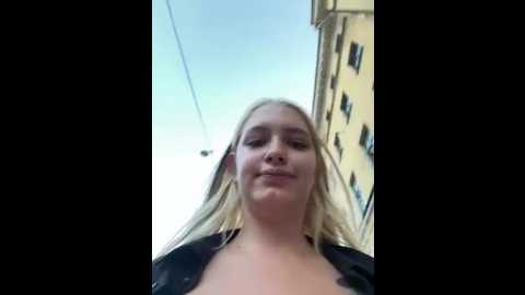 Media: milkyy_wway Stripchat 2025-07-20 02:09:00