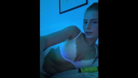 naughty_leigh @ stripchat on 20250720