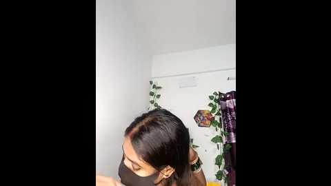 v_hot_sweet @ stripchat on 20250720