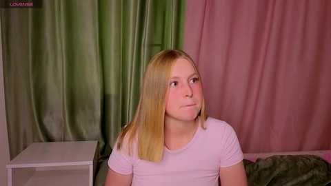 vondahollars @ stripchat on 20250720