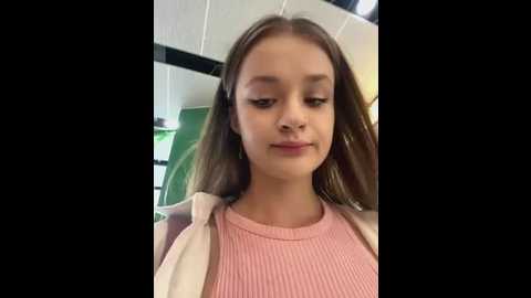 Media: kittyqueeny Stripchat 2025-07-22 09:14:00