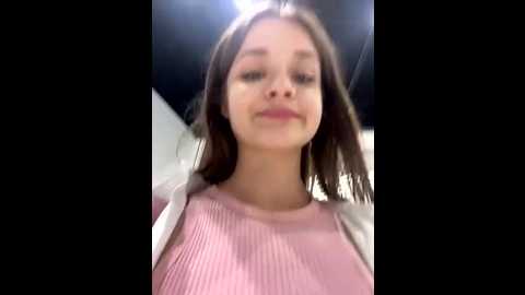 Media: kittyqueeny Stripchat 2025-07-22 11:21:00