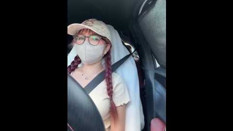 Media: linh_2004 Stripchat 2025-07-22 07:03:00