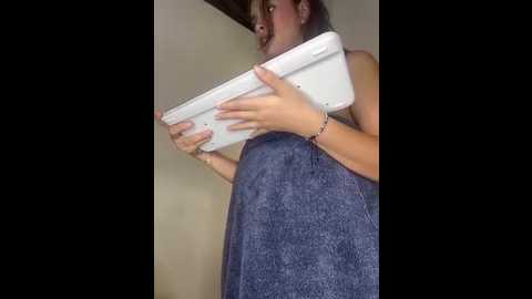 Media: _alice_1 Stripchat 2025-07-23 00:57:00
