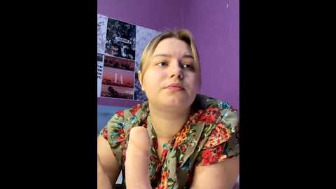 Media: annataylor1676 Stripchat 2025-07-23 02:00:00