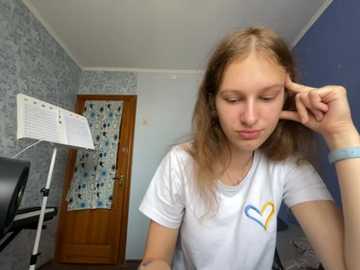 eva_angel3 @ stripchat on 20250723